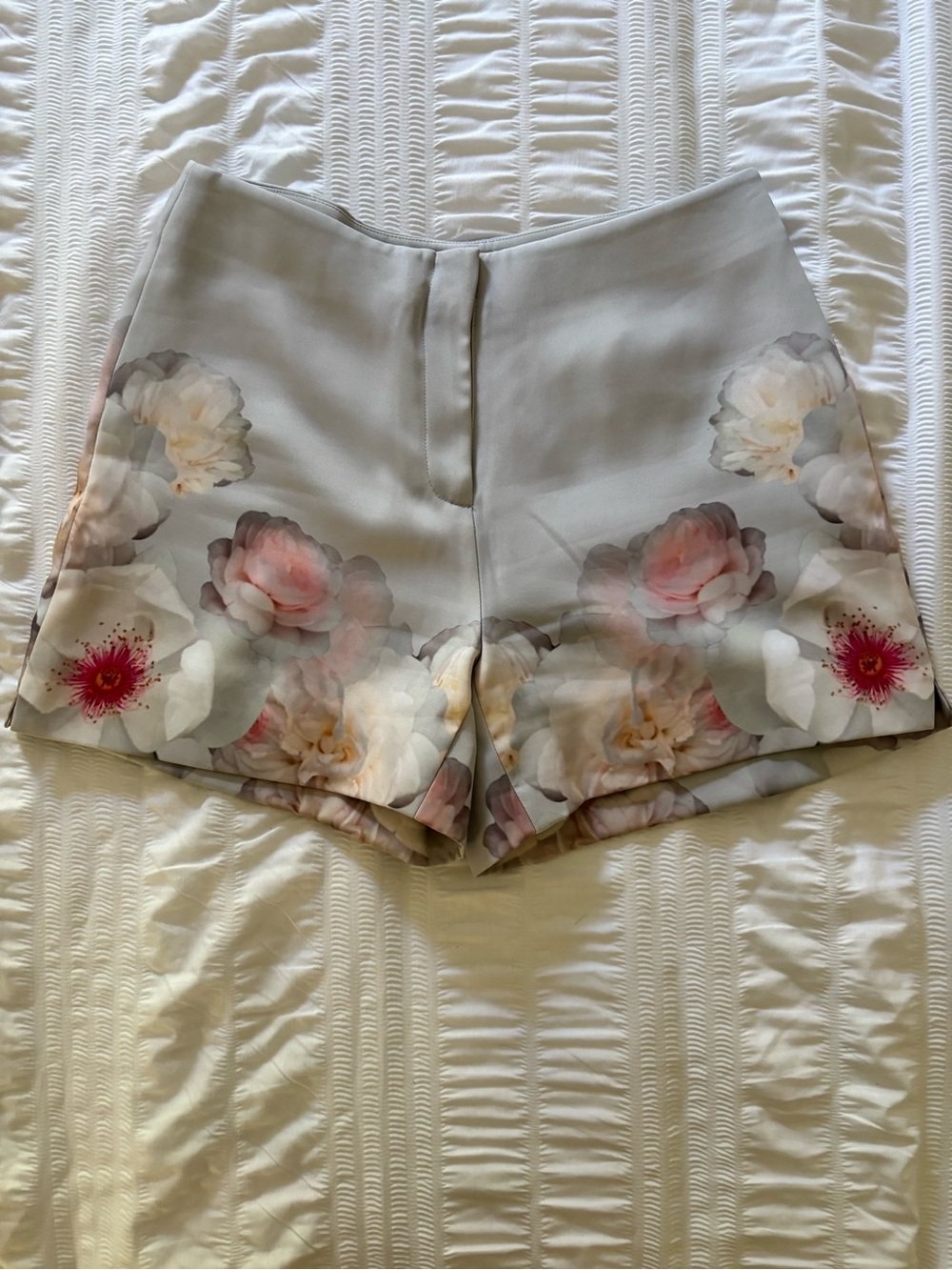 Ted Baker Floral-Trim Light Gray High-Waist Shorts